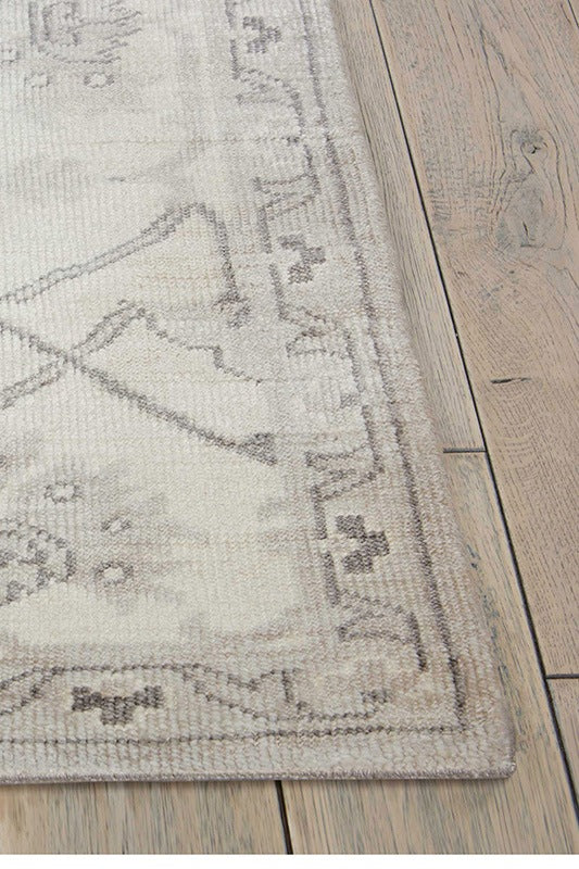 Aldora Ald01 Silver Corner