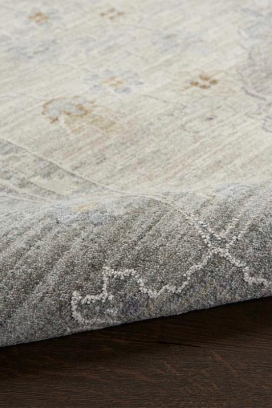 Elegance IFT03 Light Grey CloseUp