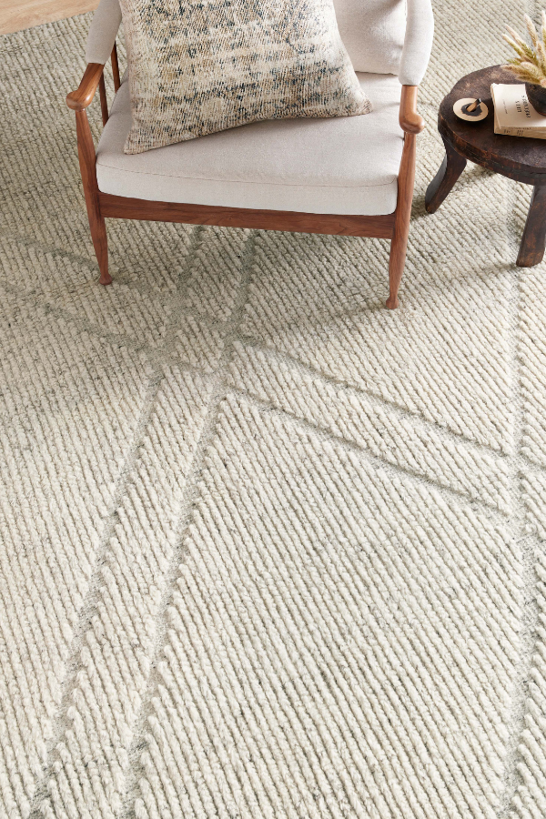 Gwyneth Gwy-03 Ivory / Silver