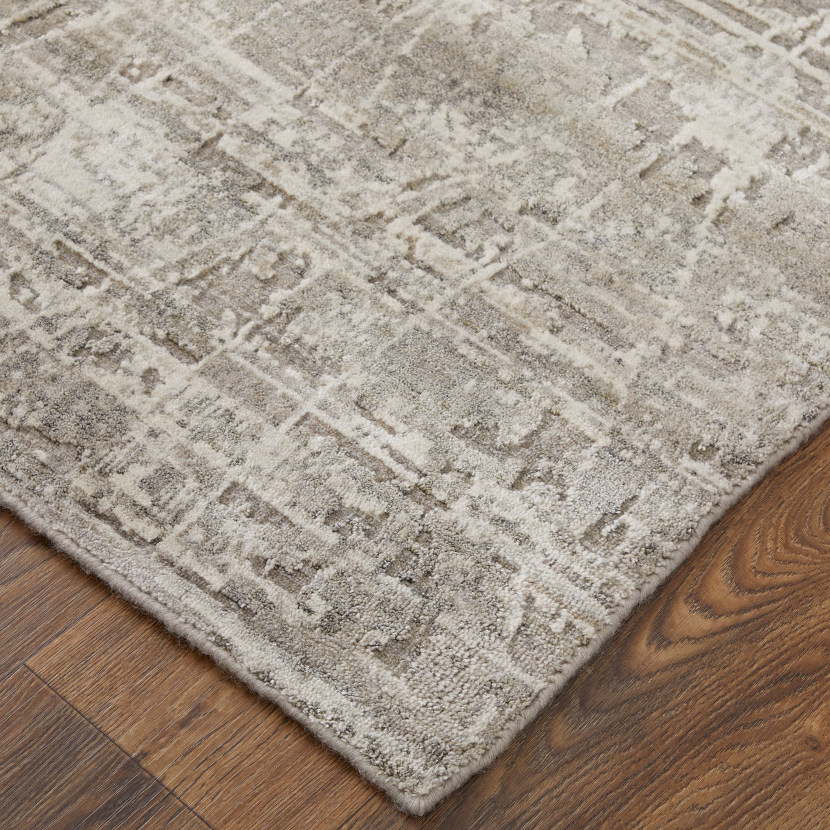 Eastfield Gray/Ivory 69A5F