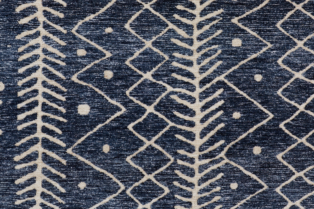 Colton Blue/Ivory 8318F