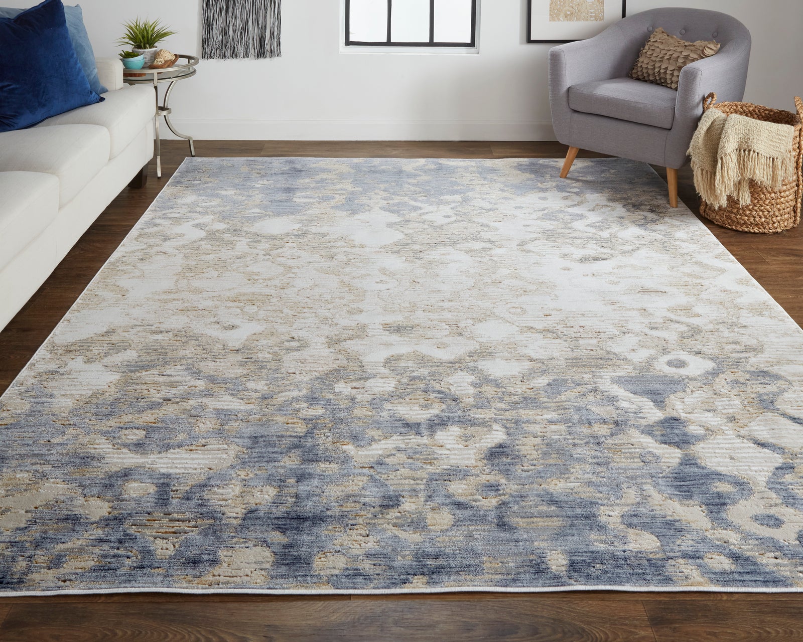 Laina Tan/Ivory/Blue 39G7F