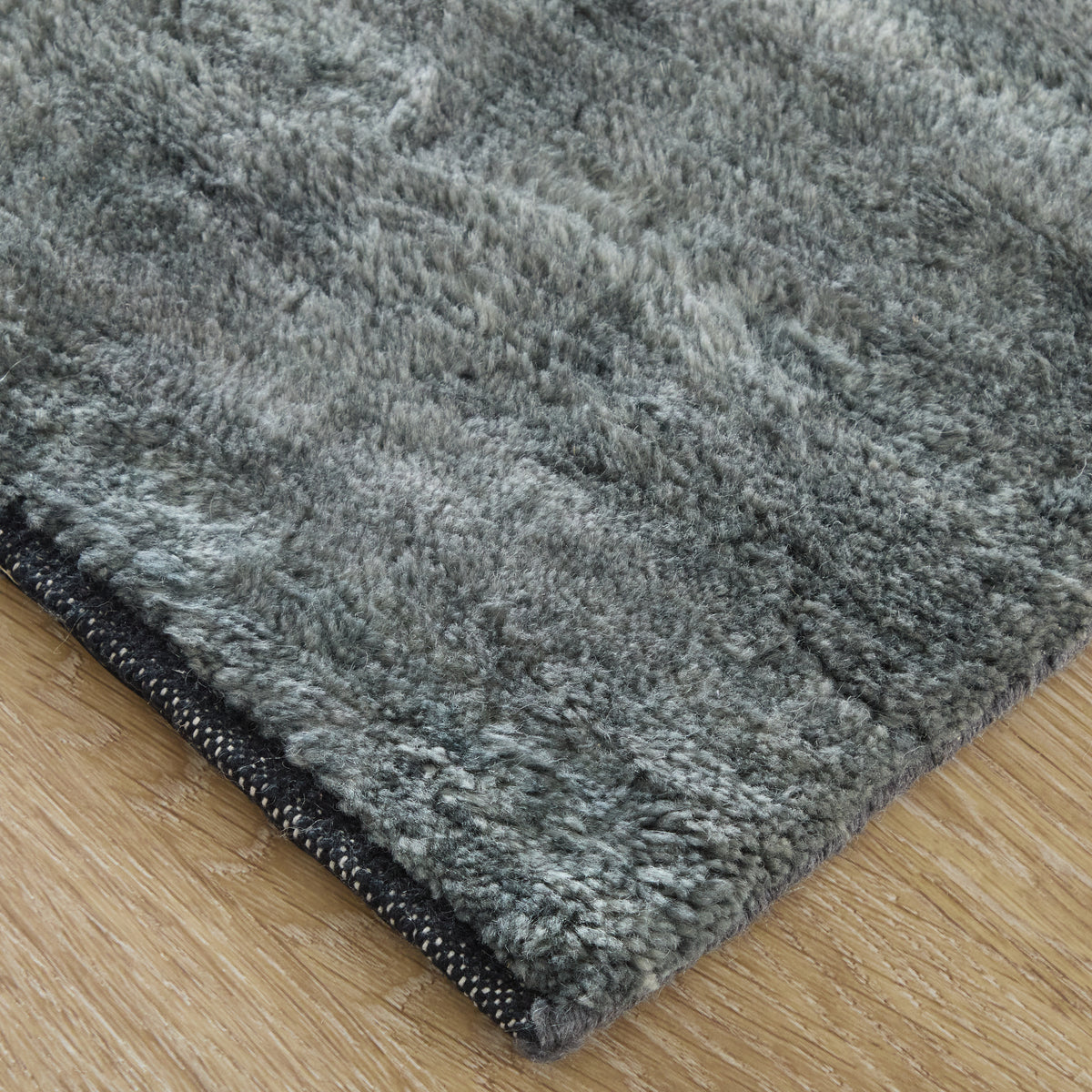 Agape Gray/Ivory 69H6F