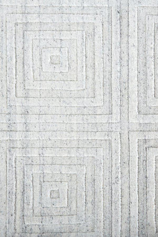 Detroit White / Silver 8670F