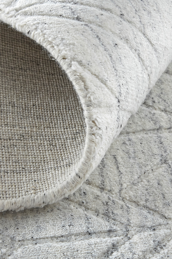 Detroit White / Silver 8847F