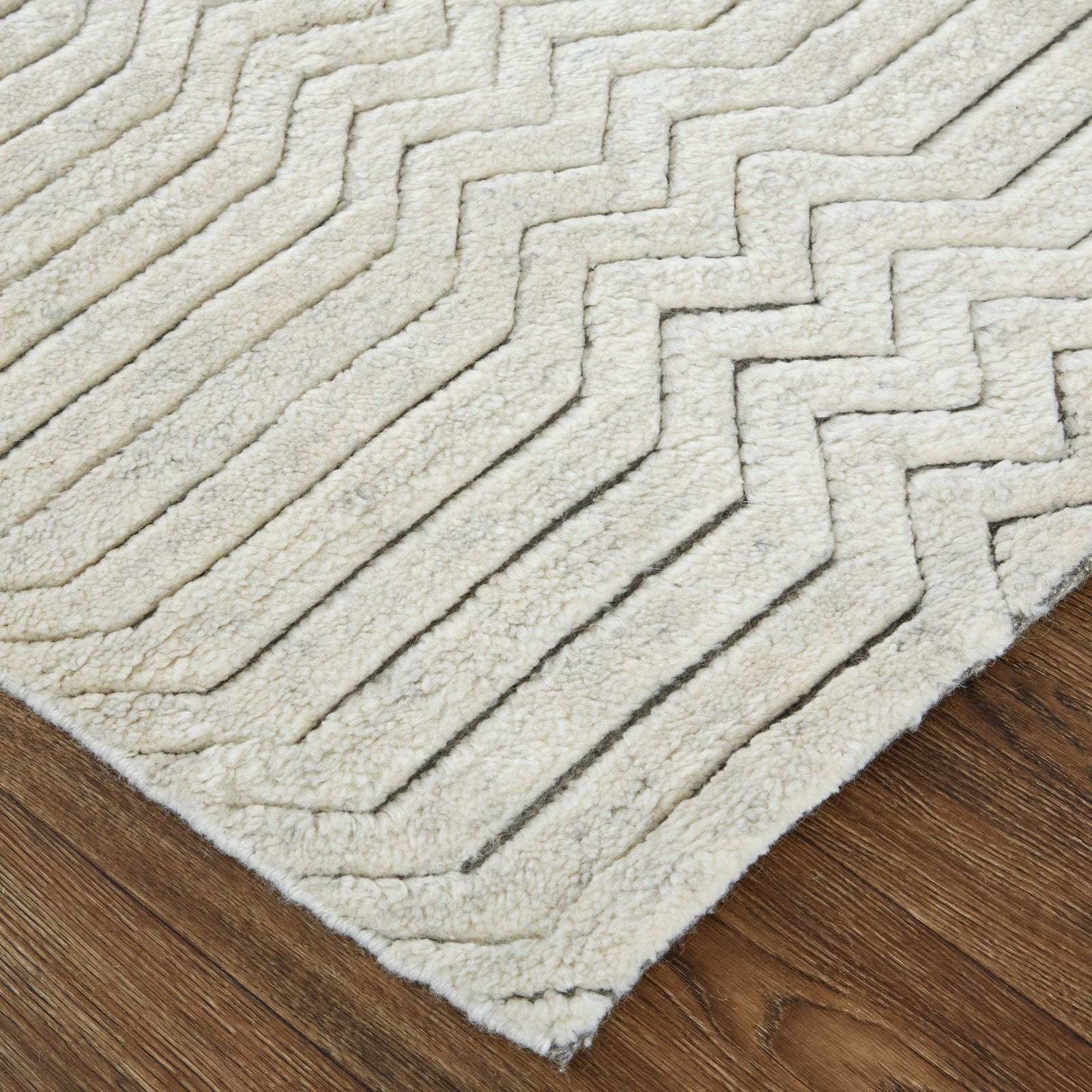 Matson Ivory T6031