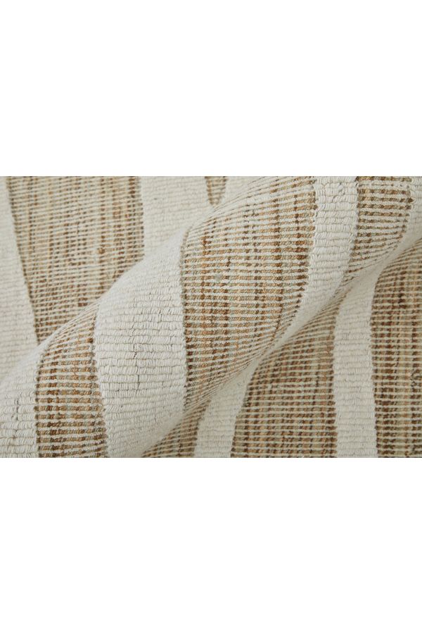Peconic Tan/Ivory T8009