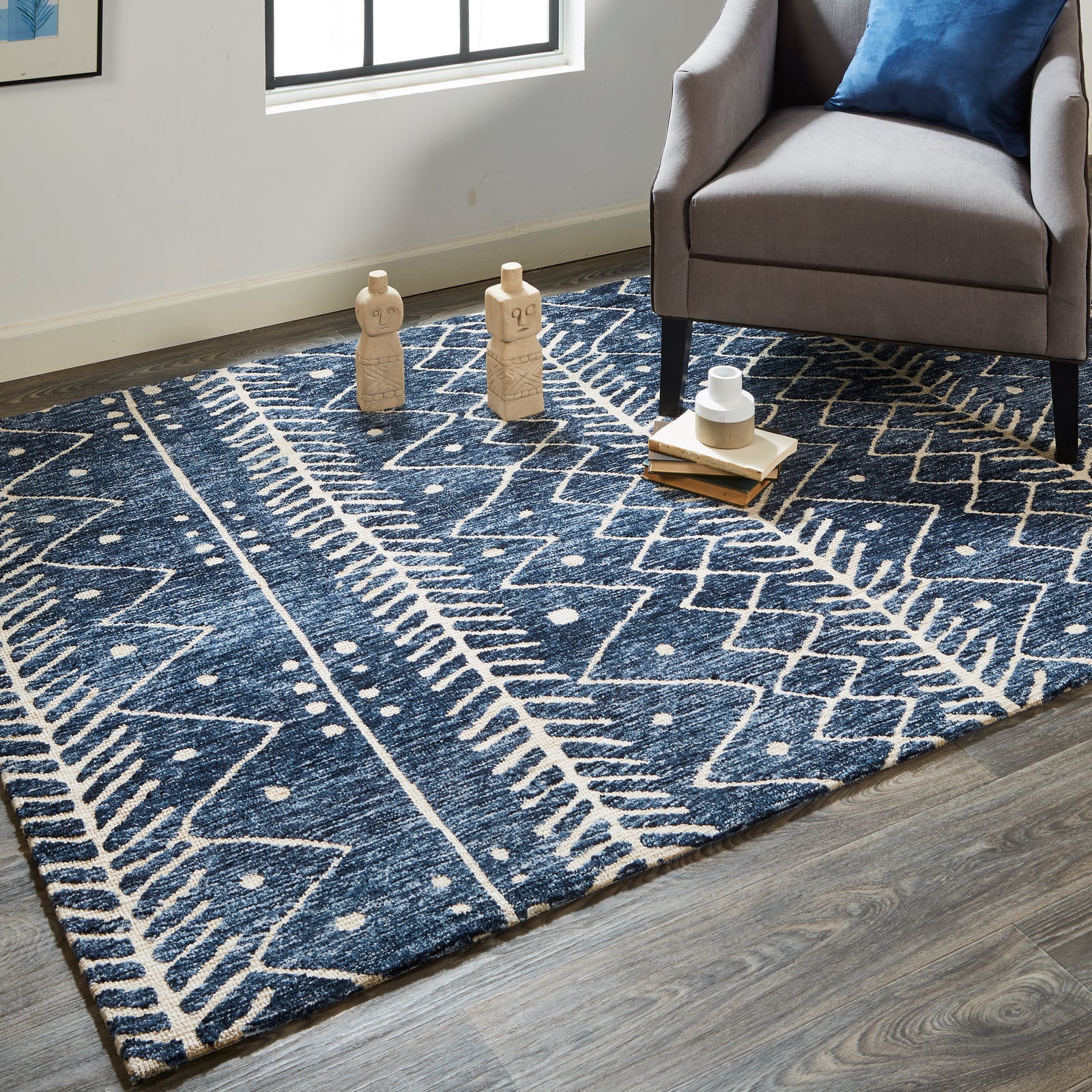 Colton Blue/Ivory 8318F