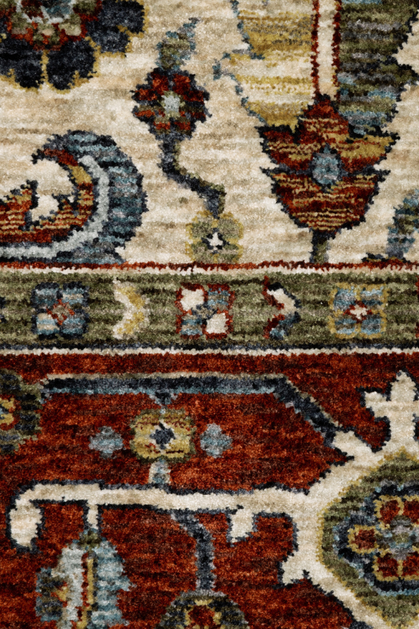 Pierre 144D1 CloseUp