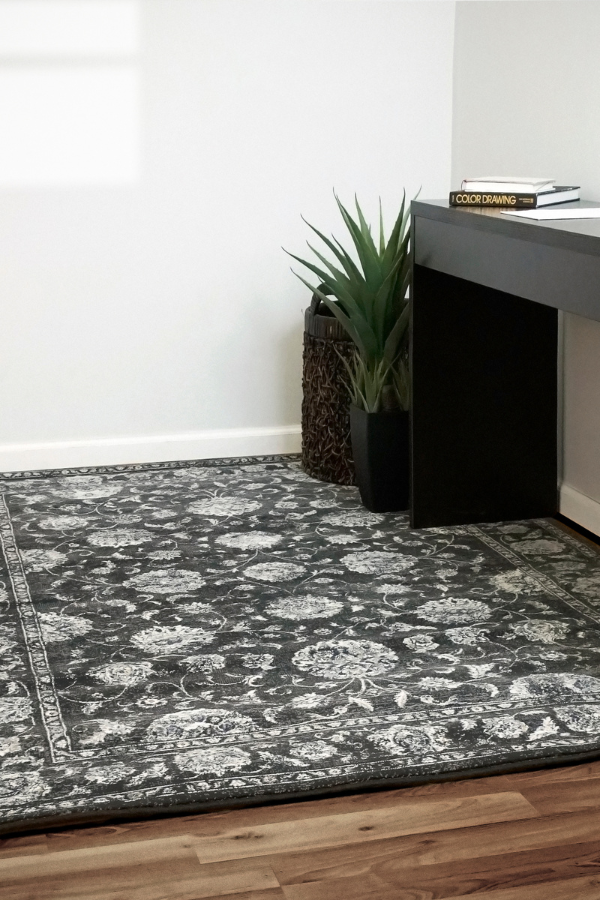 Ancient Garden 57126-3636 Charcoal/Silver