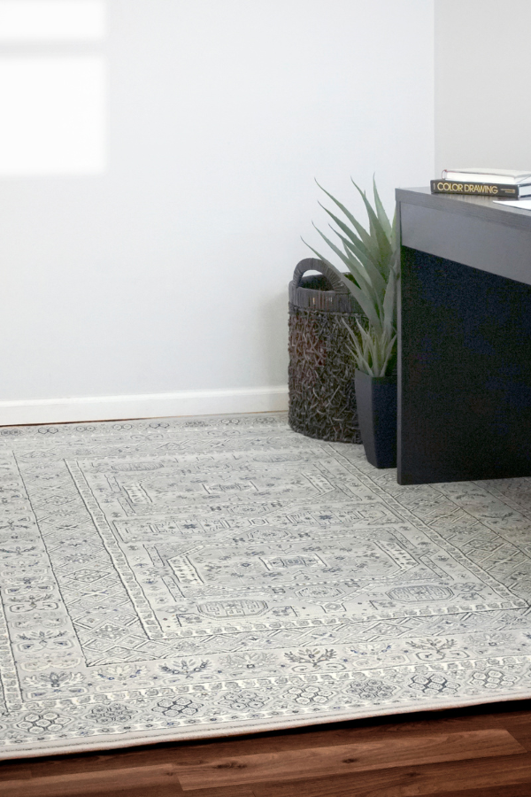 Ancient Garden 57147-9696 Silver/Grey