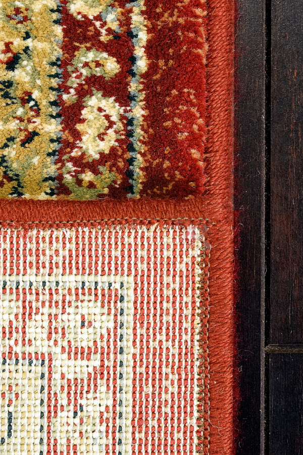 Ancient Garden 57158-1464 Red/Ivory