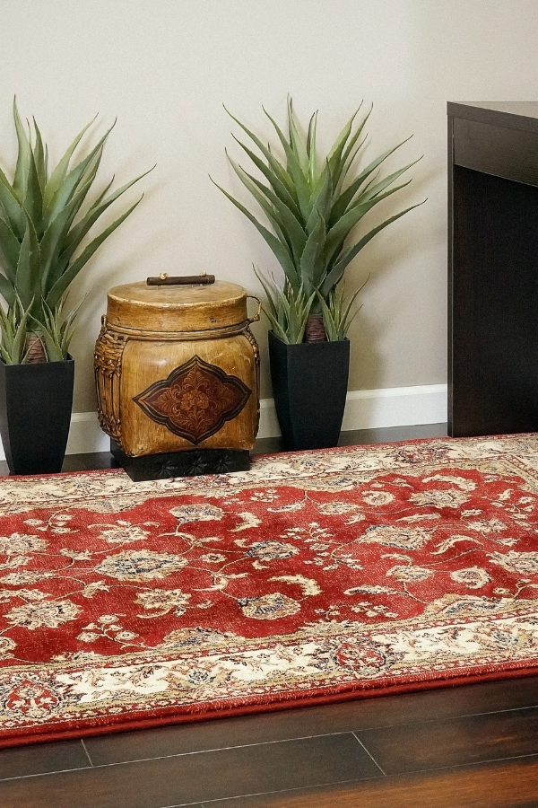 Ancient Garden 57158-1464 Red/Ivory