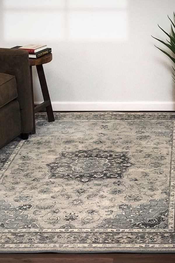 Ancient Garden 57559-9656 Silver/Grey