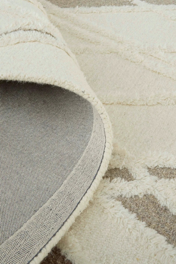 Danica Ivory / Brown 8008F