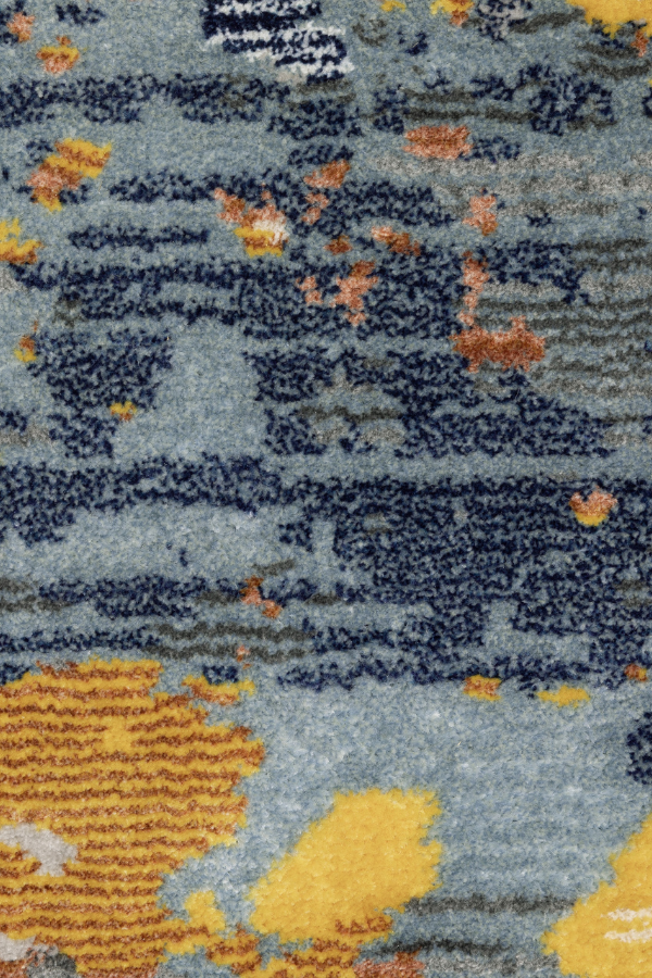 Caravan 530V8 CloseUp