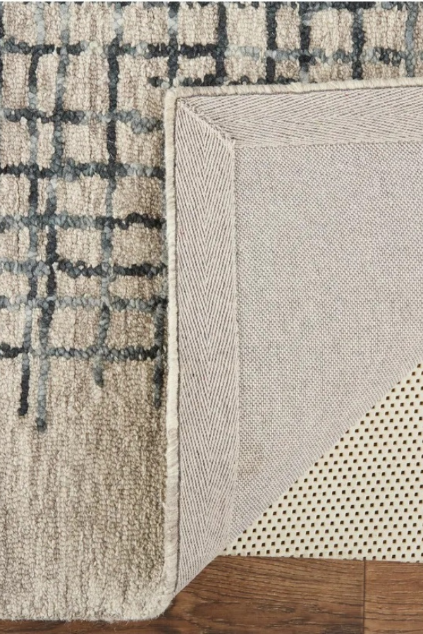 Mitch Gray / Charcoal