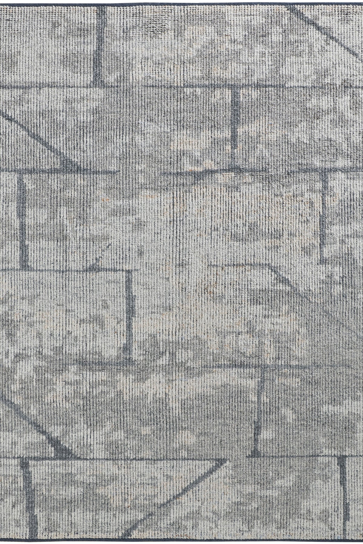 Craigievar Gray / Charcoal 6925F