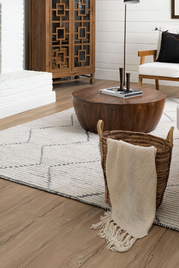 Sirocco Beni Black/White by Drew & Jonathan