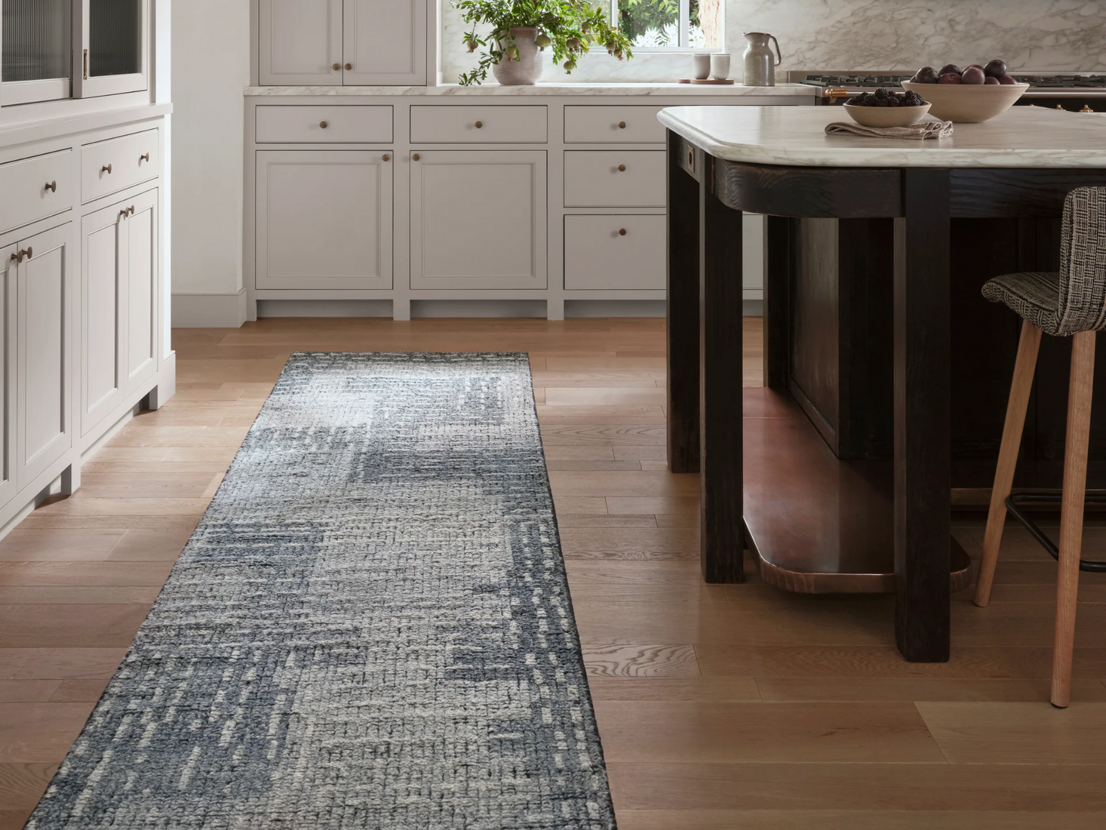 Gwyneth by Amber Lewis x Loloi