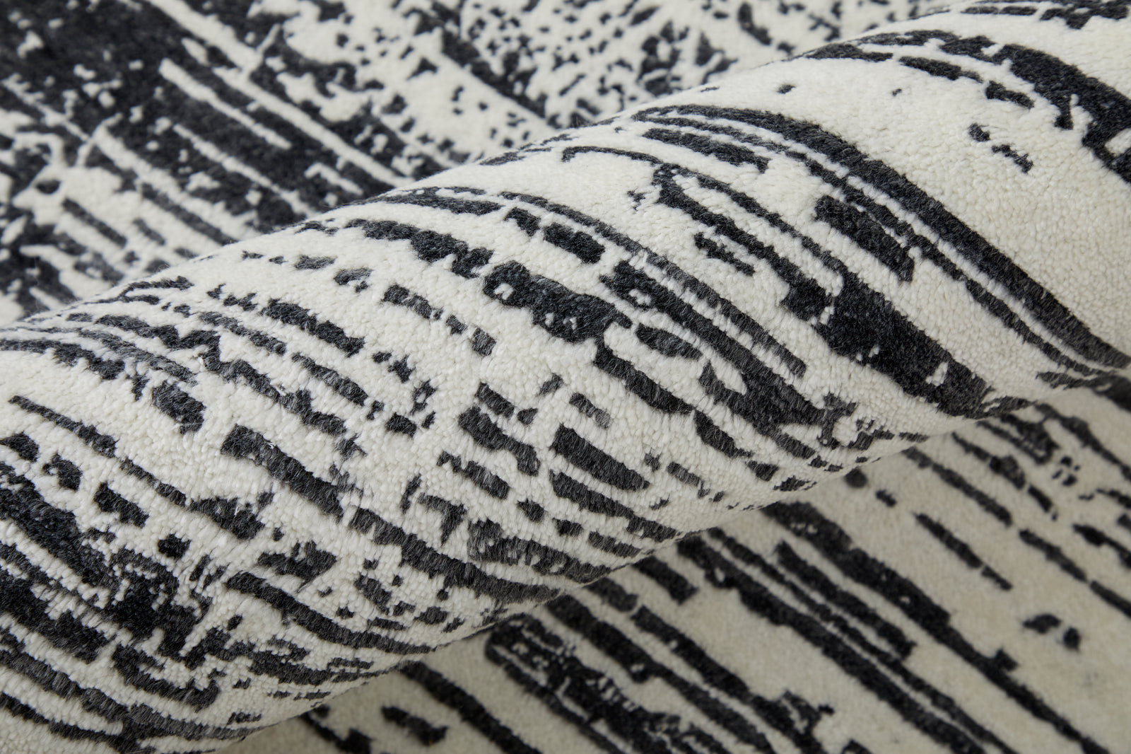 Coda Black/White 8928F