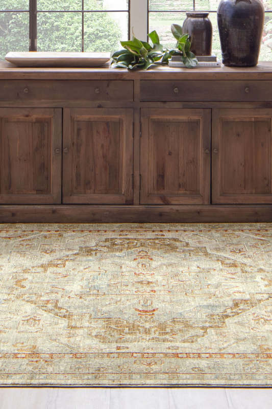 Adalia Kumra Cream Lifestyle