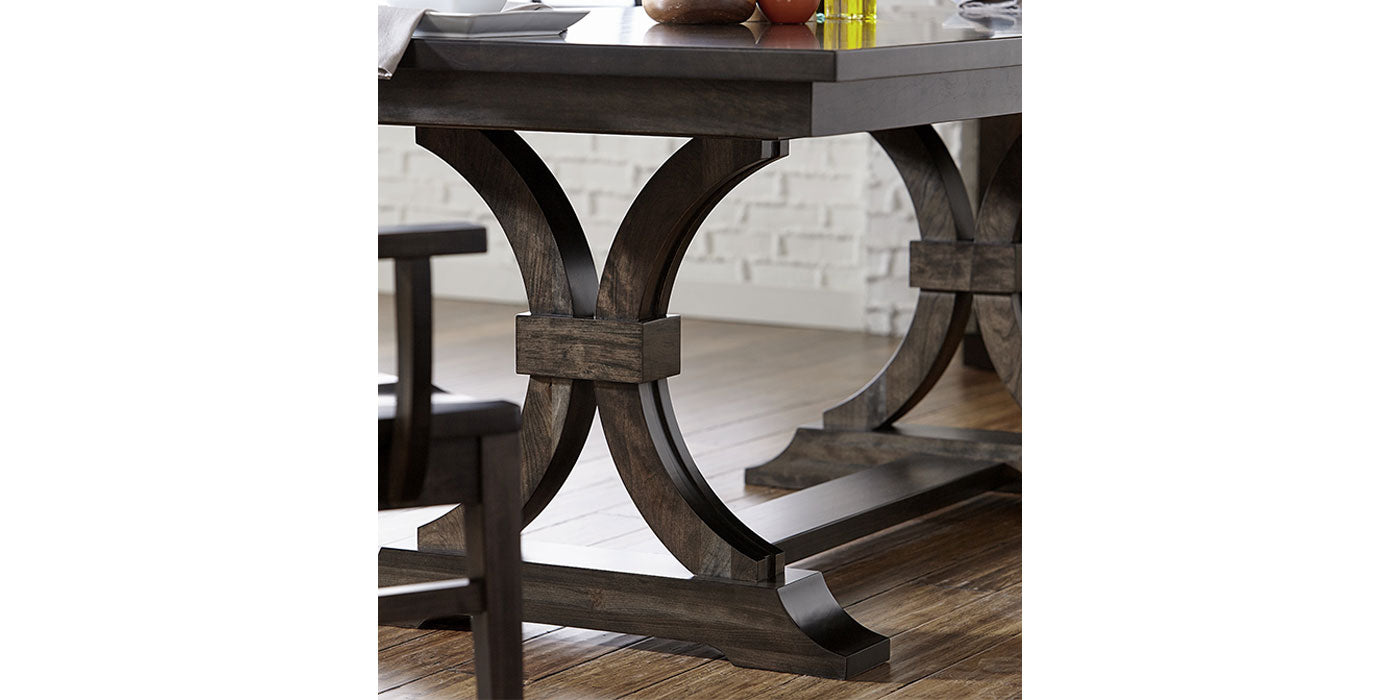 Farmville Table