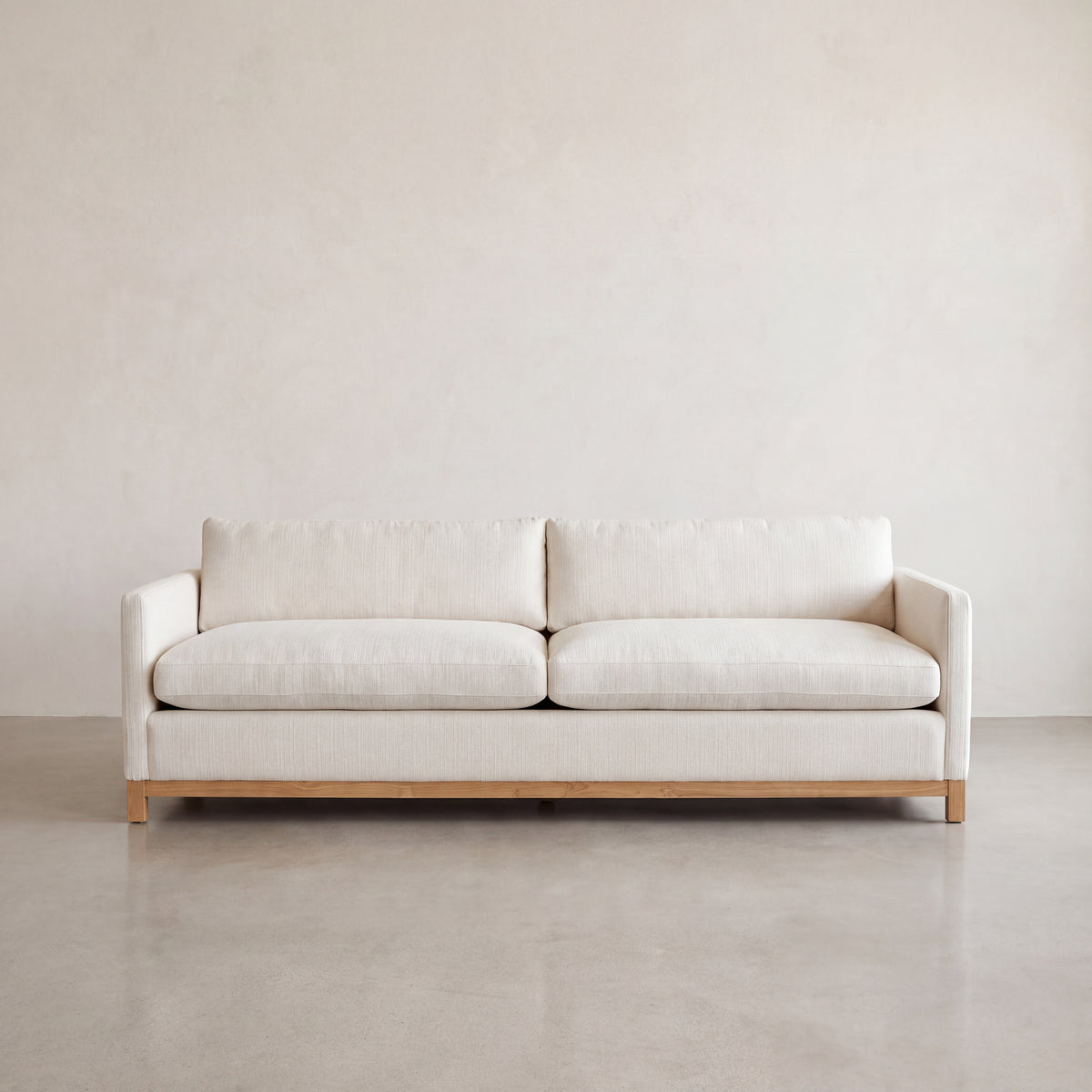 Willamette 100" Sofa