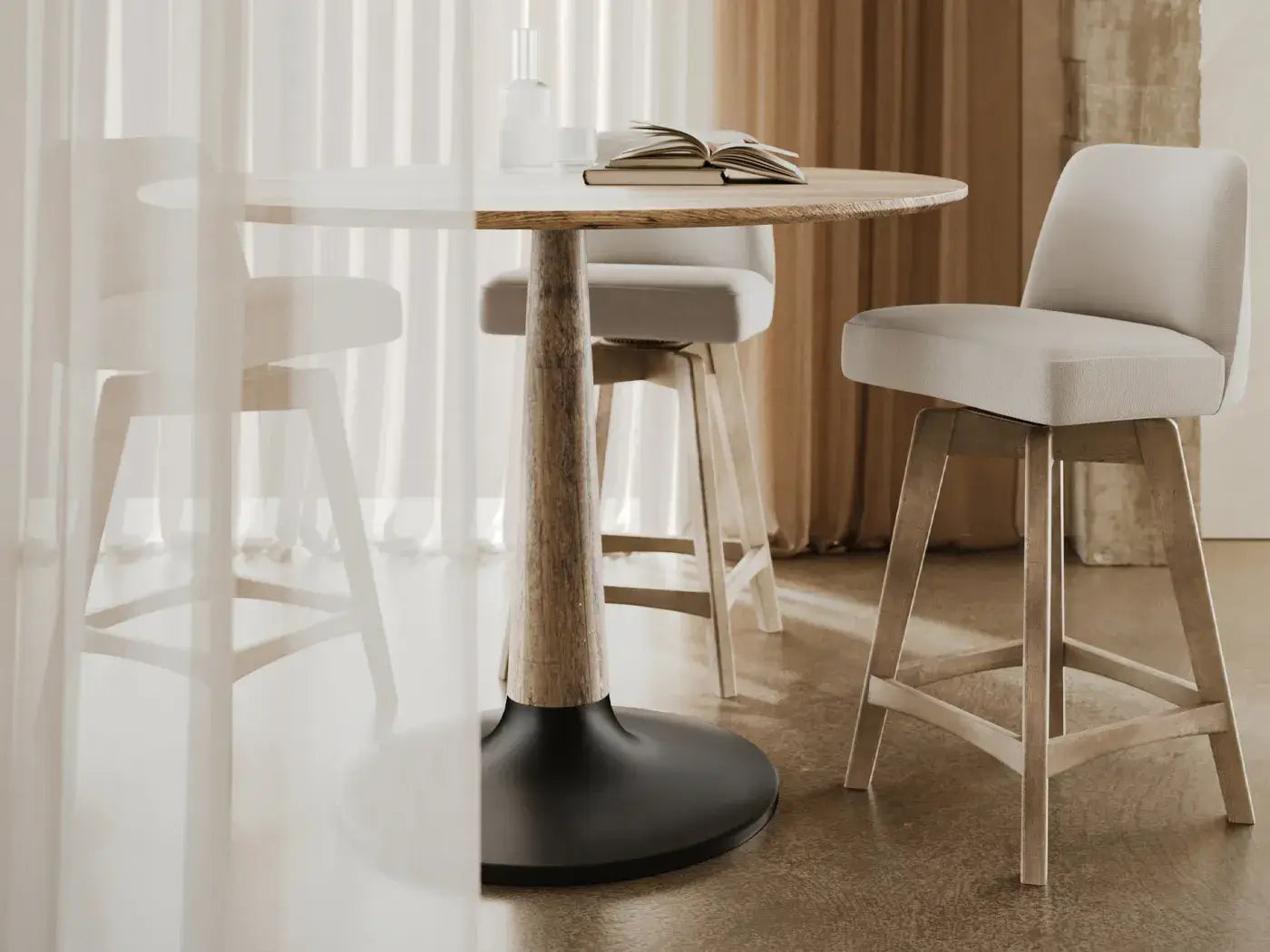 Bowie Pub Table