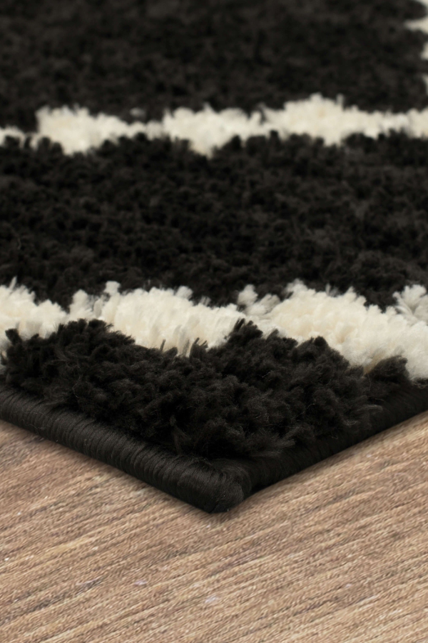 Traverse Intersection by Bobby Berk