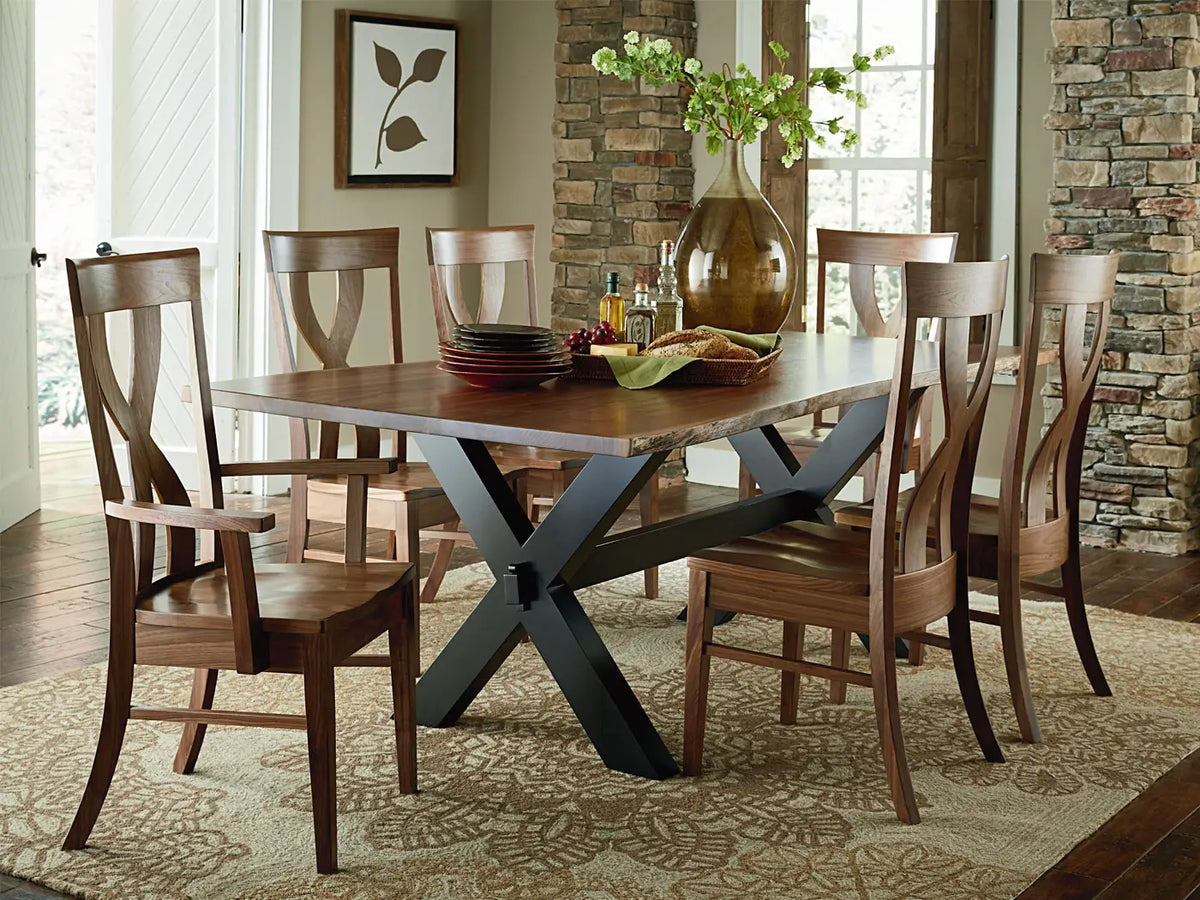 Xander Table