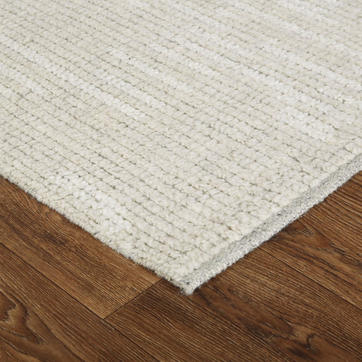 Alford Ivory/Tan 6922F