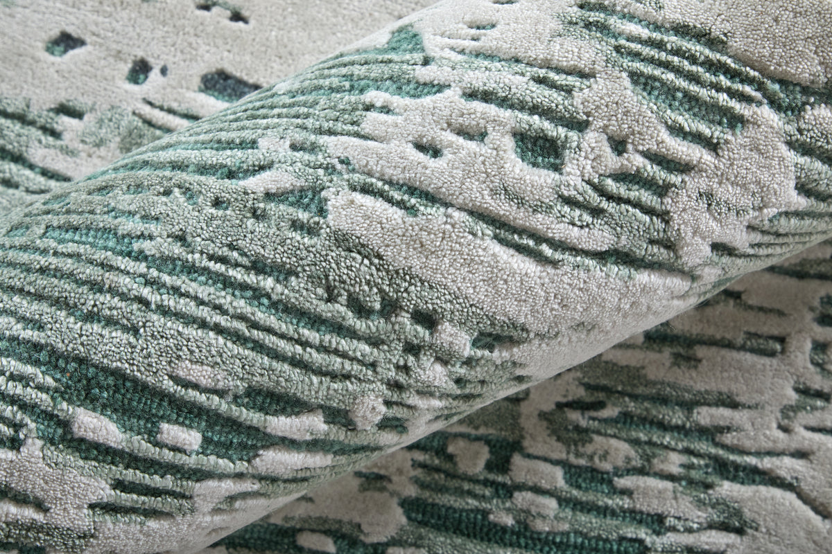 Zarah Green/White 8917F