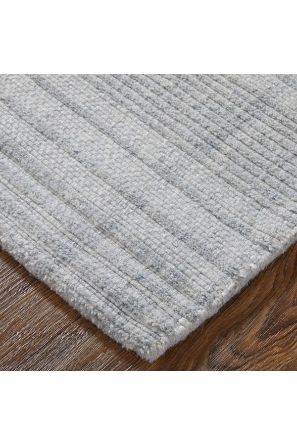 Highview Ivory/Blue T8017