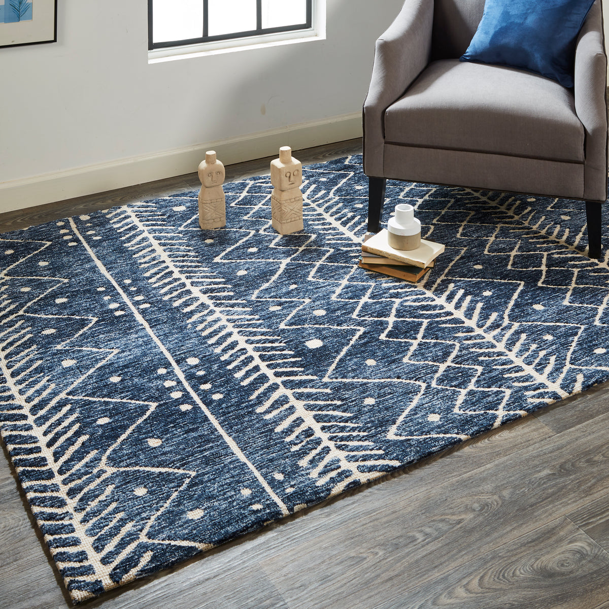 Colton Blue/Ivory 8318F