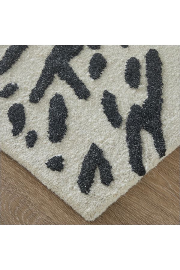 Winston Ivory/Black 8B04F