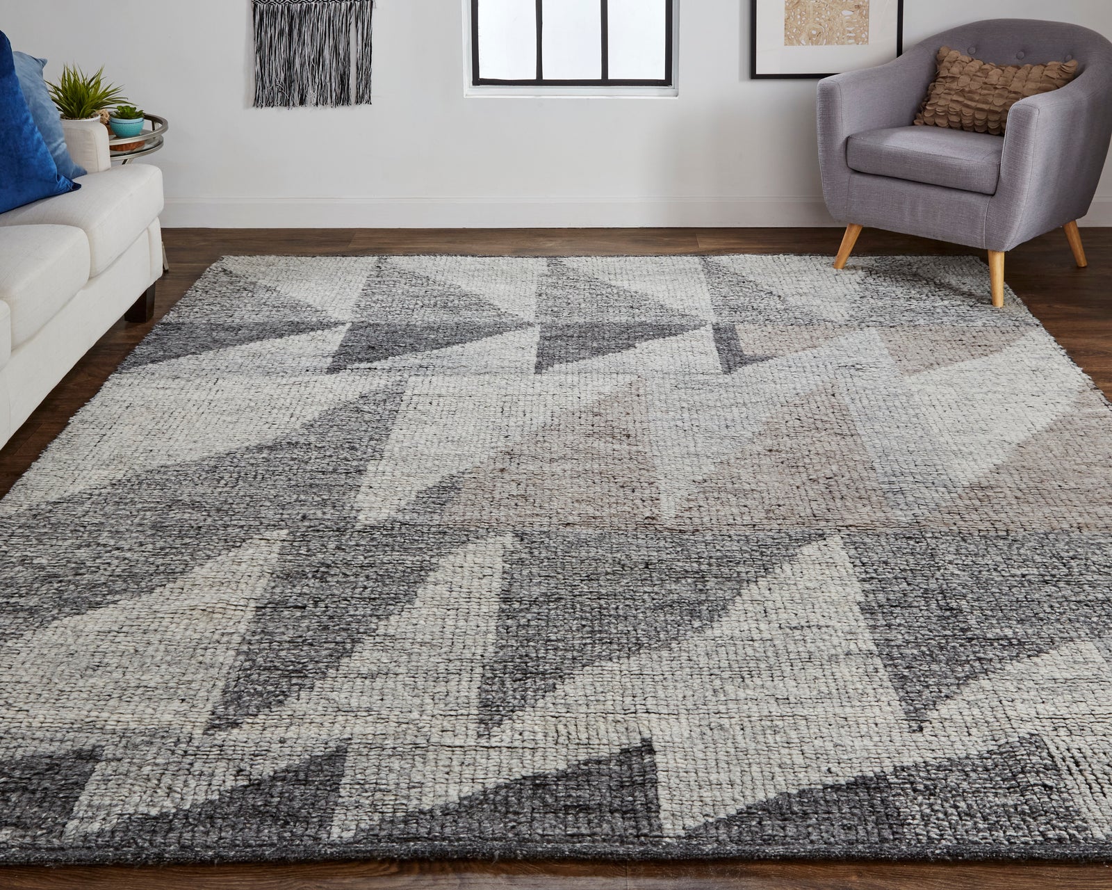 Alford Ivory/Gray/Taupe 6910F