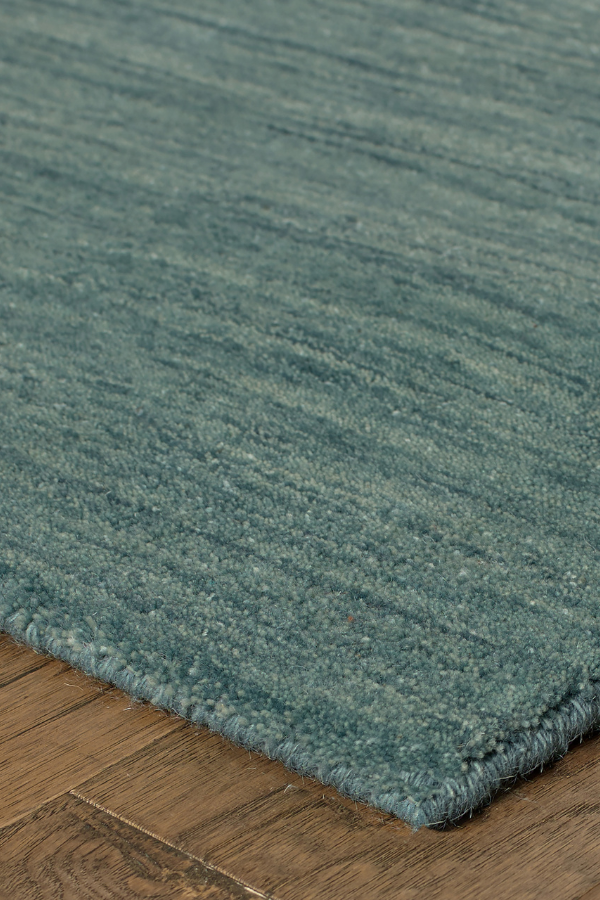 Aniston 27101 Corner