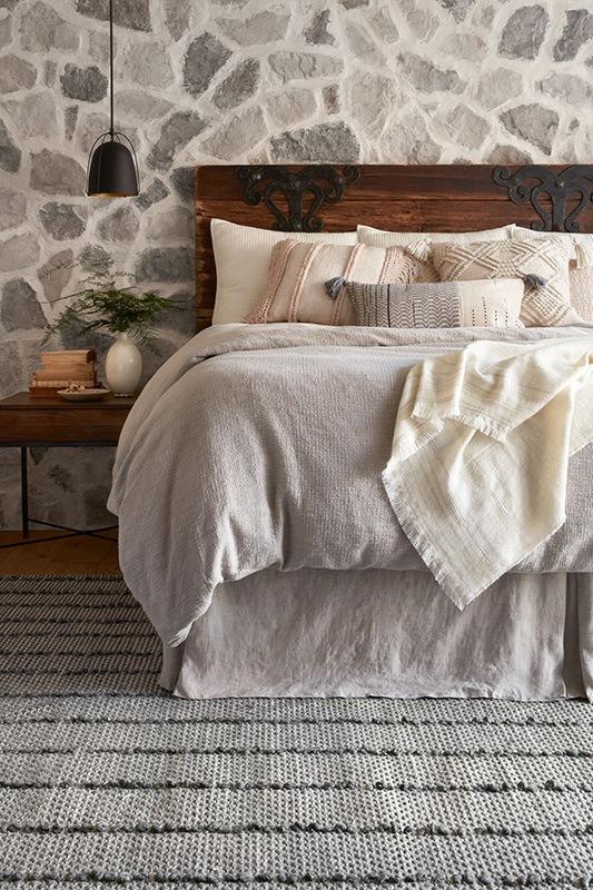 Elliston Ii-01 Charcoal Room