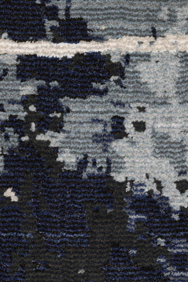 Caravan 7150B CloseUp