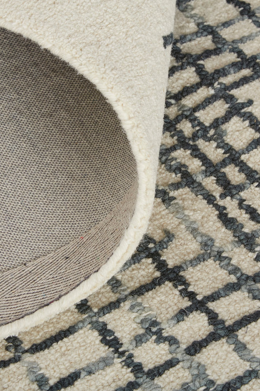 Mitch Ivory / Charcoal 8630F