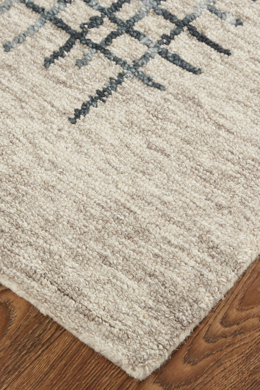 Mitch Gray / Charcoal