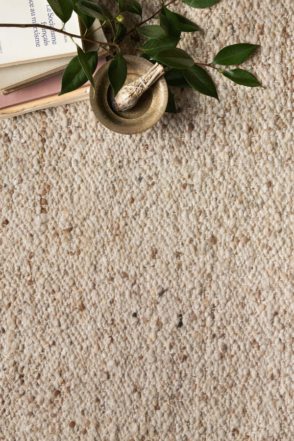 Magnolia Home Hayes Hay-03 Sand/Natural CloseUp