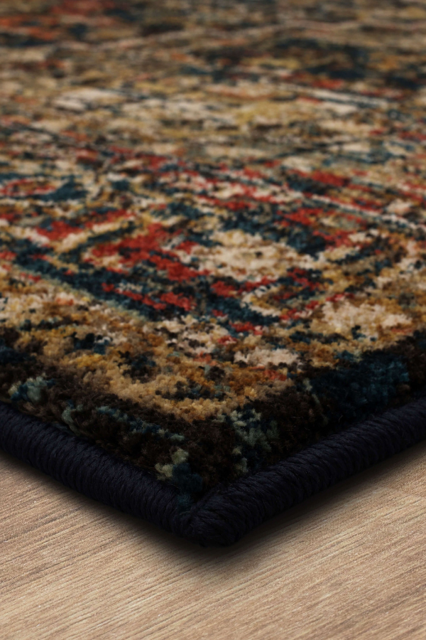 Spice Market Alcantara Saphire