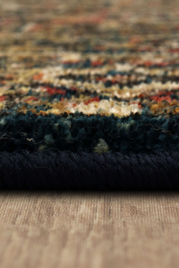 Spice Market Alcantara Saphire
