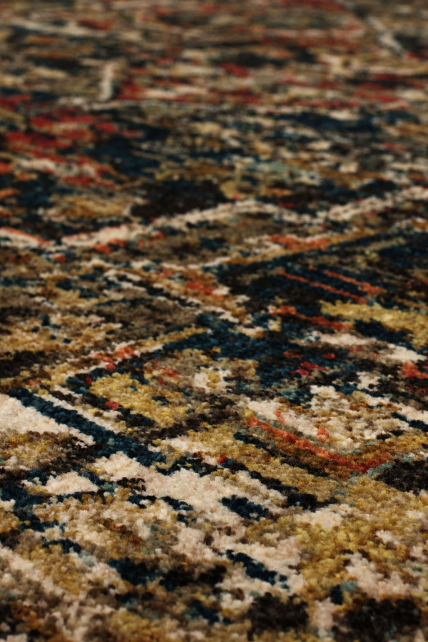 Spice Market Alcantara Saphire