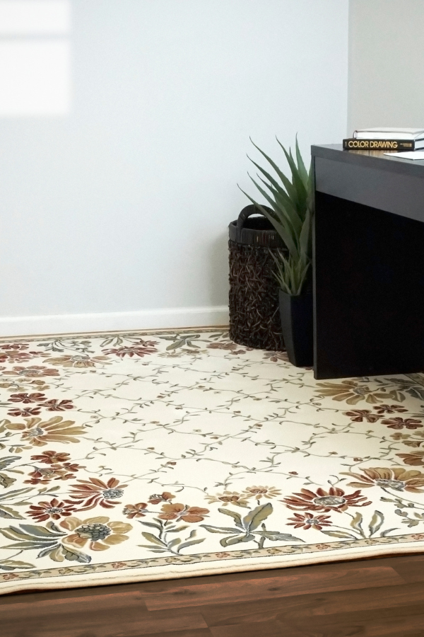 Ancient Garden 57084-6464 Ivory