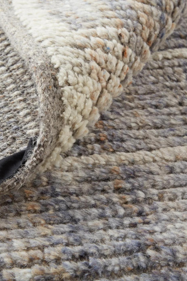 Craigievar Gray / Multi 6920F