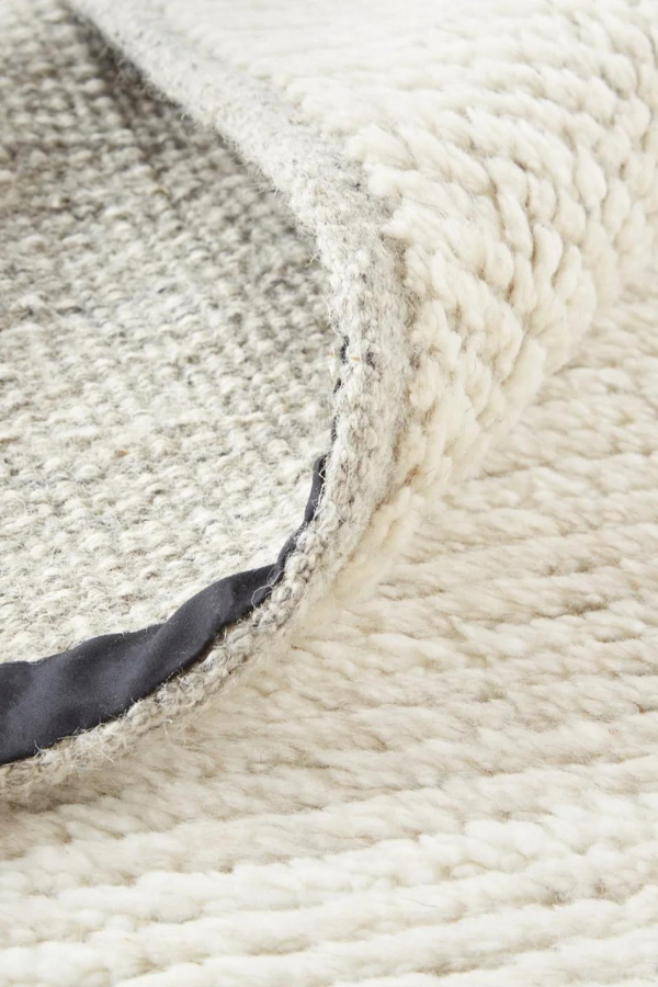 Craigievar Ivory 6922F