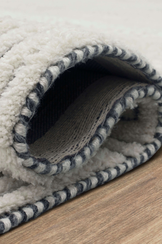 Sirocco Algiers Black/White by Drew & Jonathan CloseUp